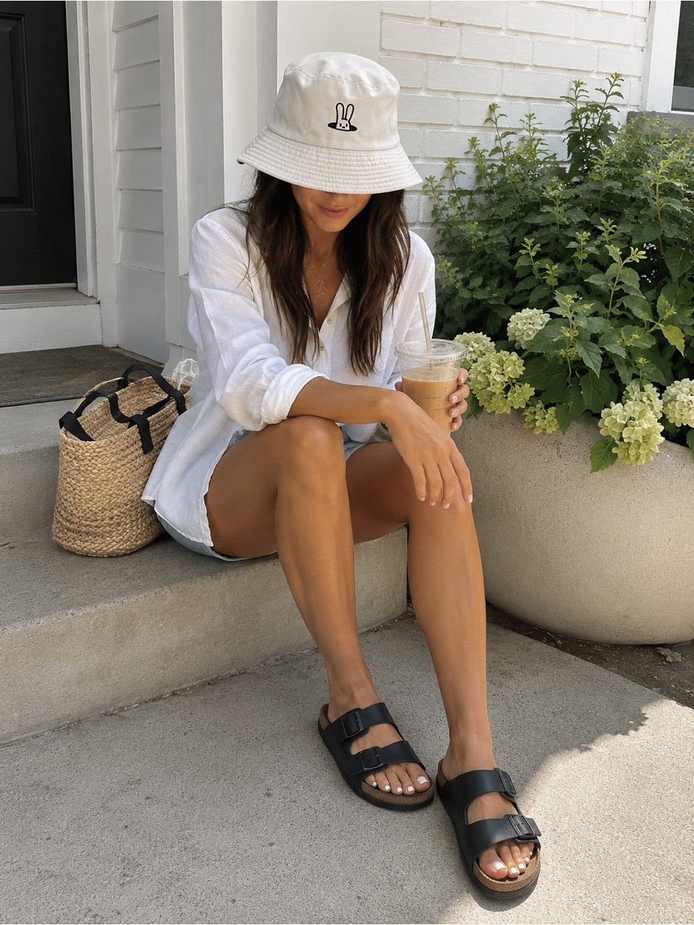 Rabbit Reversible Bucket Hat Black White Bunny Logo Streetwear Hat